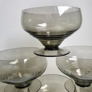 Set of 6 art deco design champagne glasses in smoked glass 30s-40s