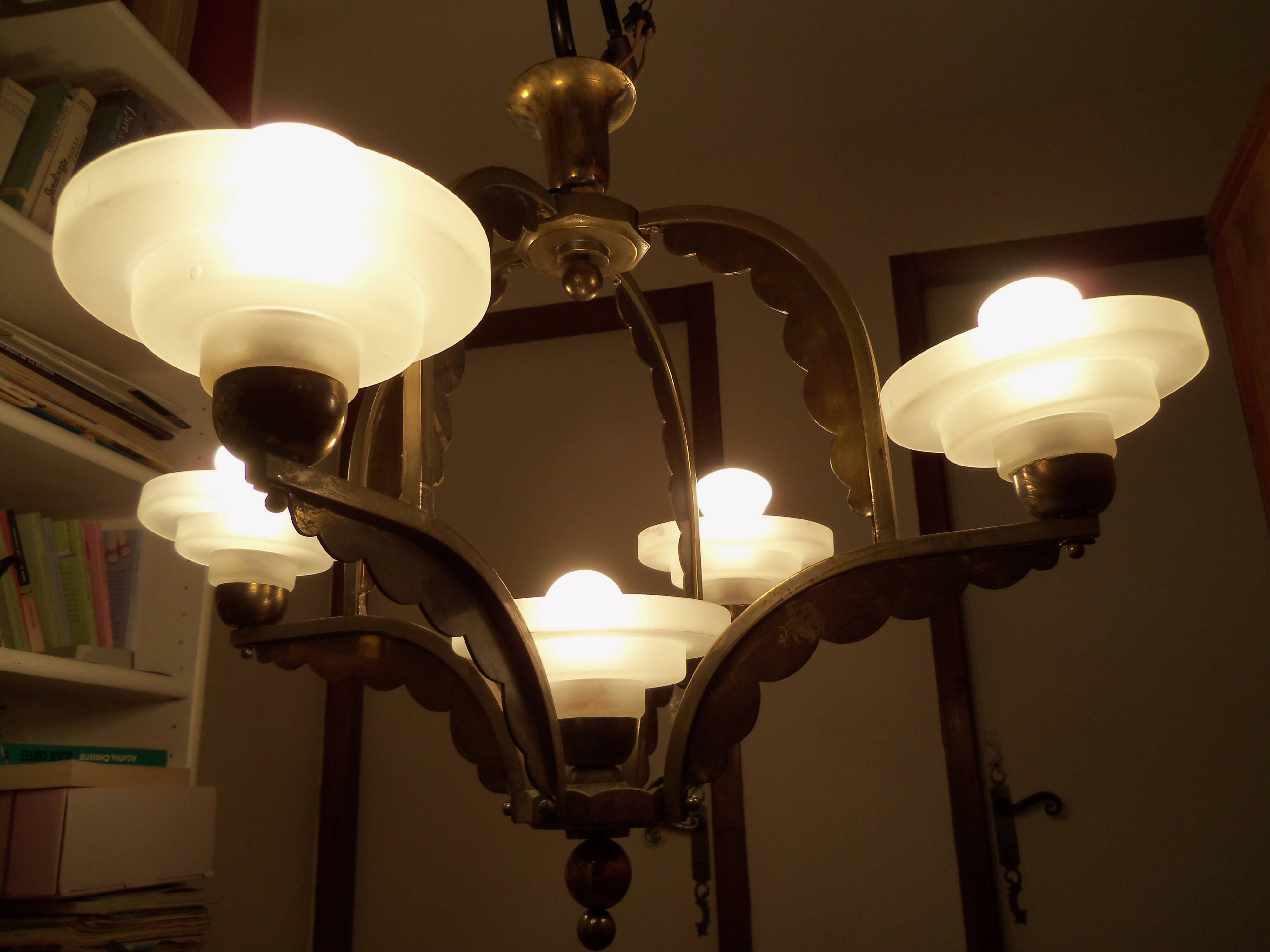 Lustre