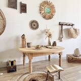 Folding coffee table