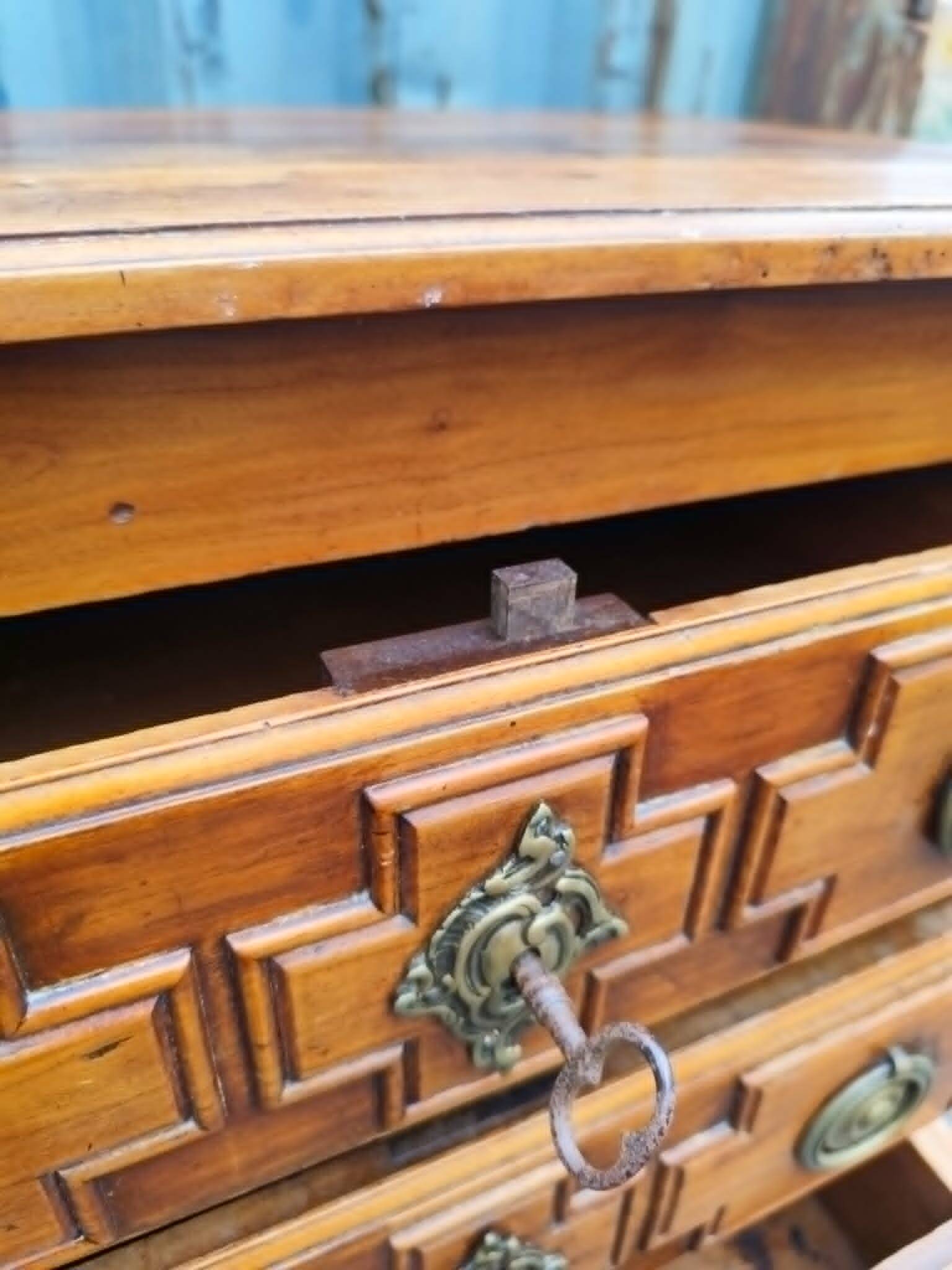 Commode Transition Louis XV - Louis XVI