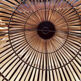 Luminaire in bamboo strips