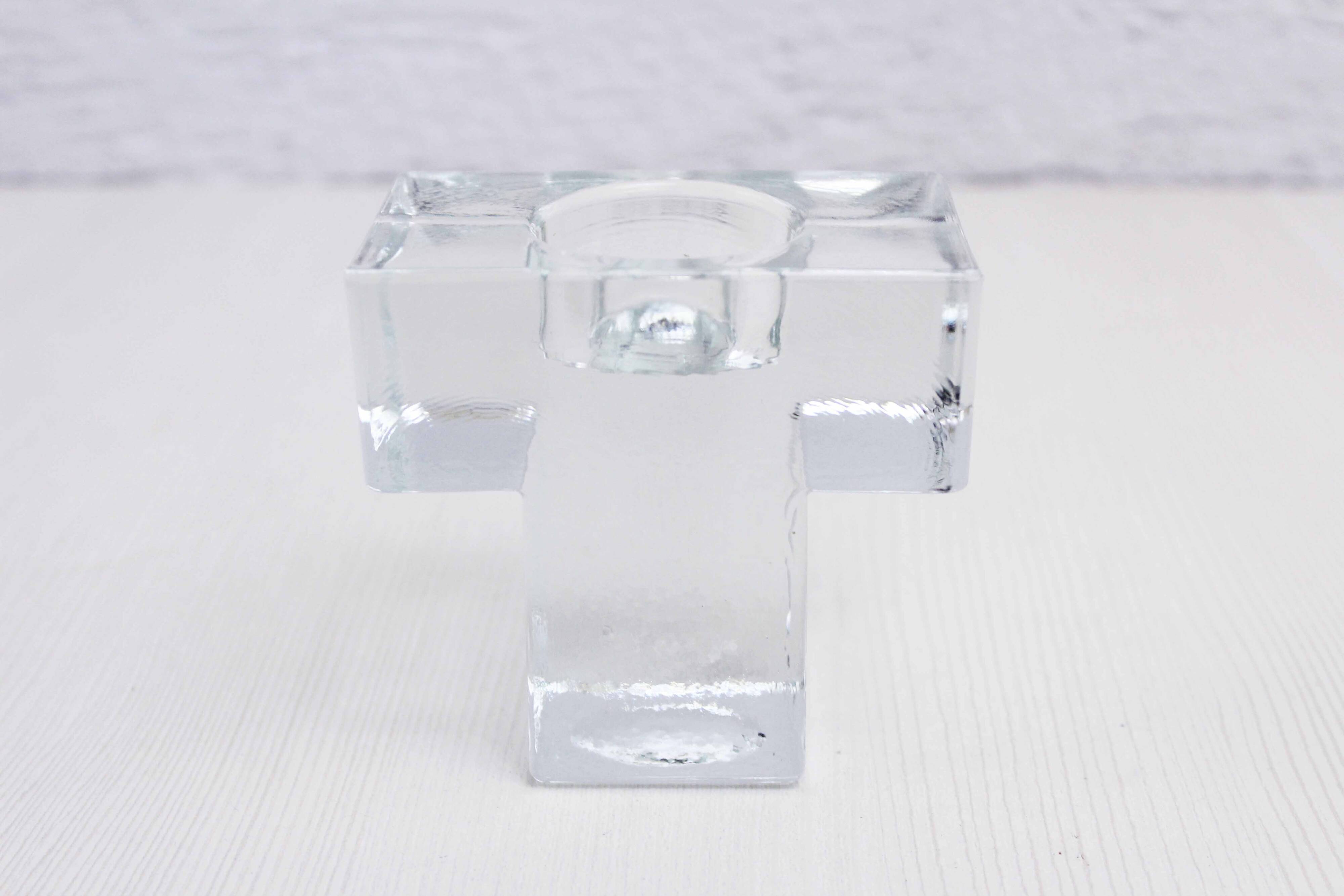 Glass tealight candle holder