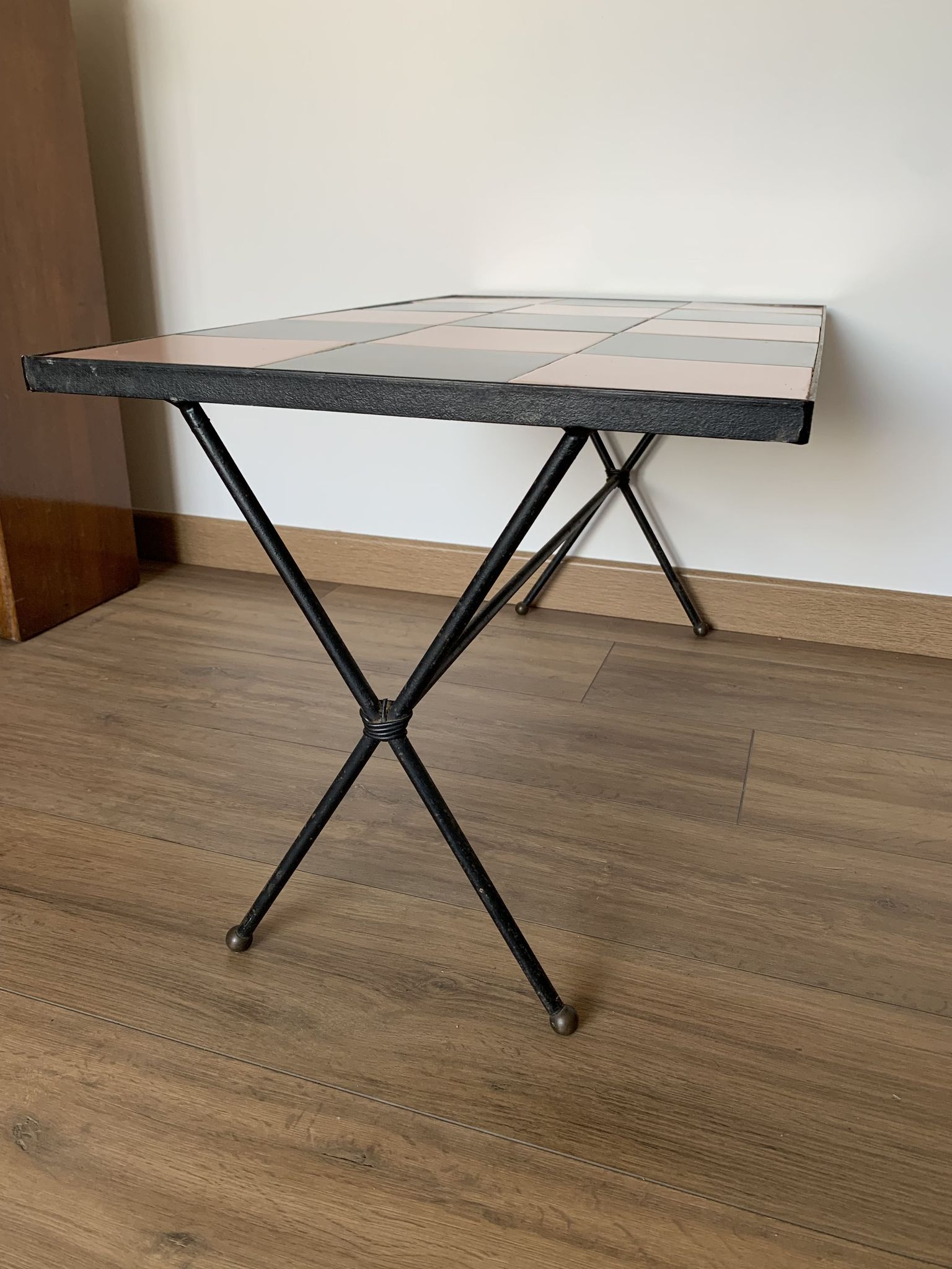 Table basse damier