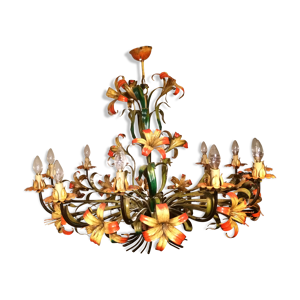 lustre en métal peint