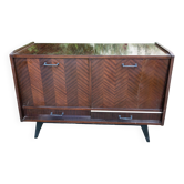 Record cabinet