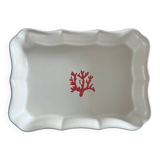 Provençal dish with coral decoration