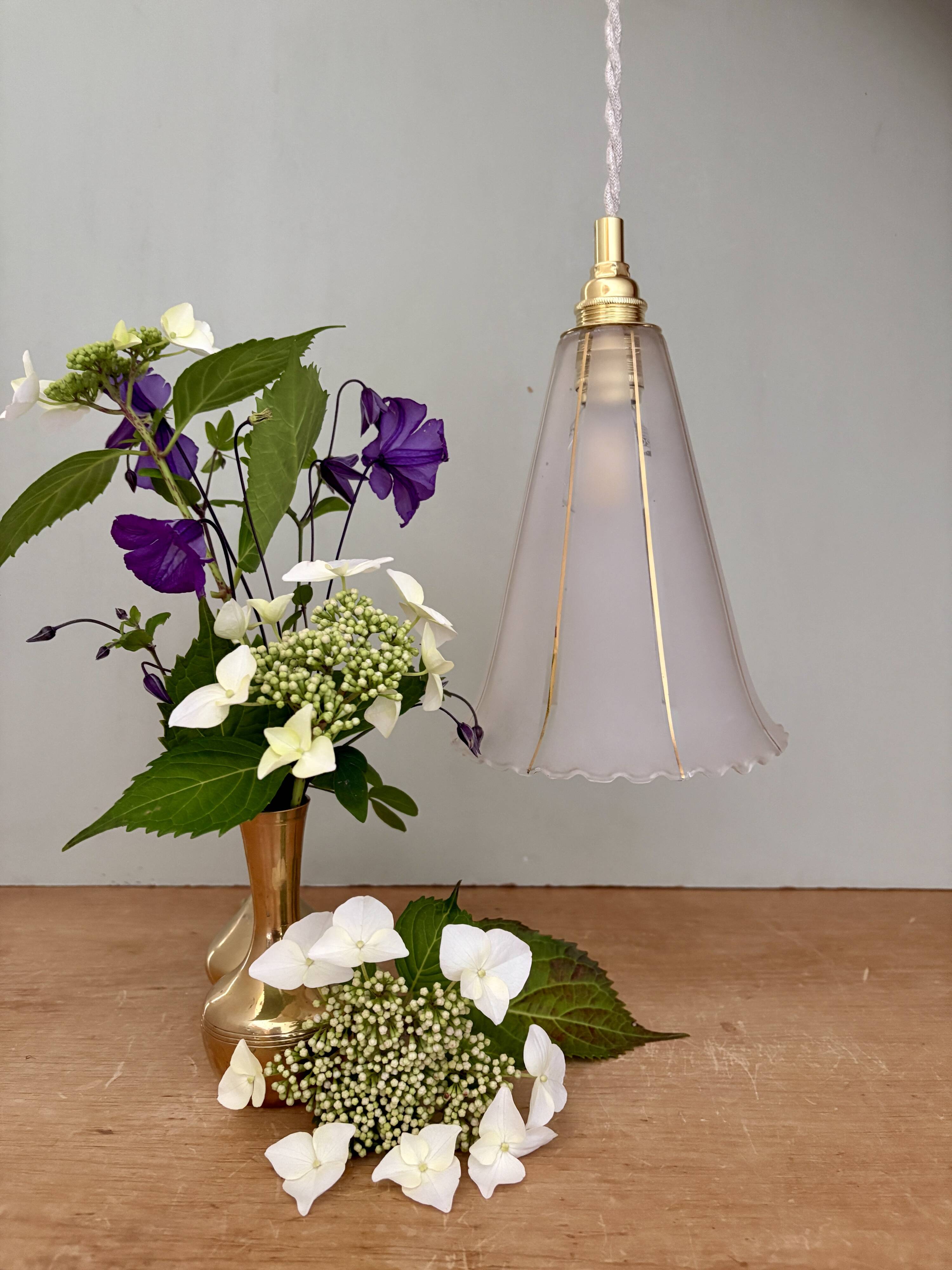 Vintage tulip pendant light in white and gold frosted glass