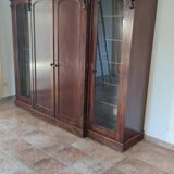 English mahogany library of the late nineteenth century