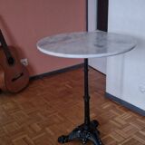 Round marble bistro table