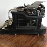 Smith & Bros. writing machine L. C.
