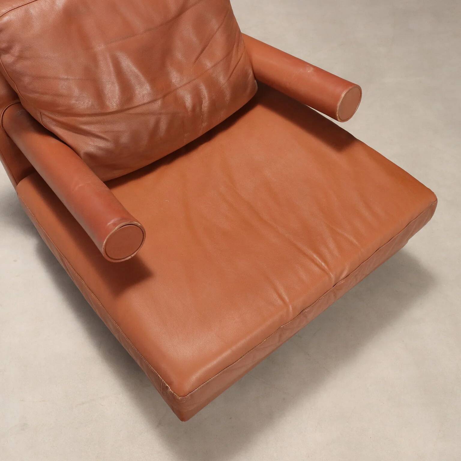 Fauteuil Baisity B&B, design vintage Antonio Citterio, cuir, années 1980