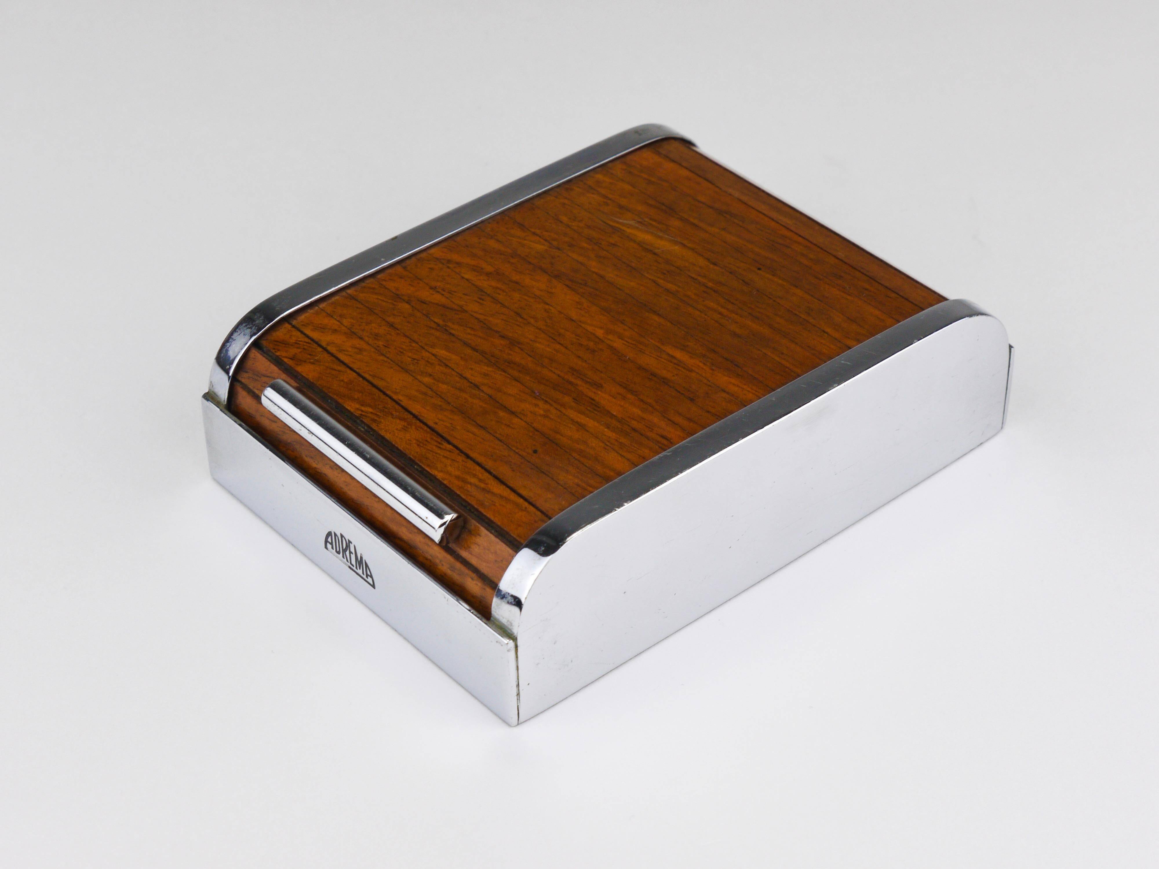 Carl Aubock rolling shutter storage box from the 1930s, cigarette dispenser, walnut, Vienna