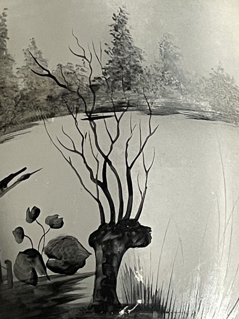 Carafe- Scenery of a lake landscape and a crane taking off