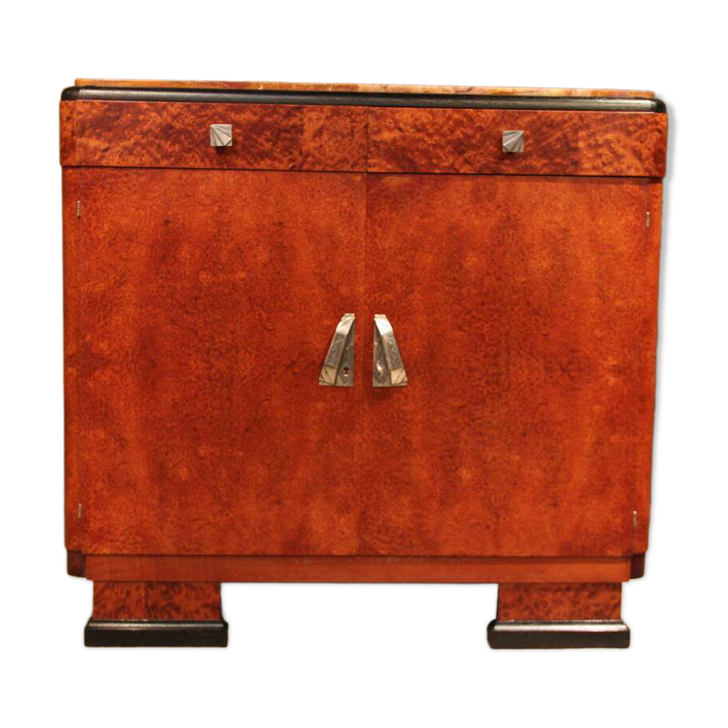 Art Deco sideboard in amboyna burl
