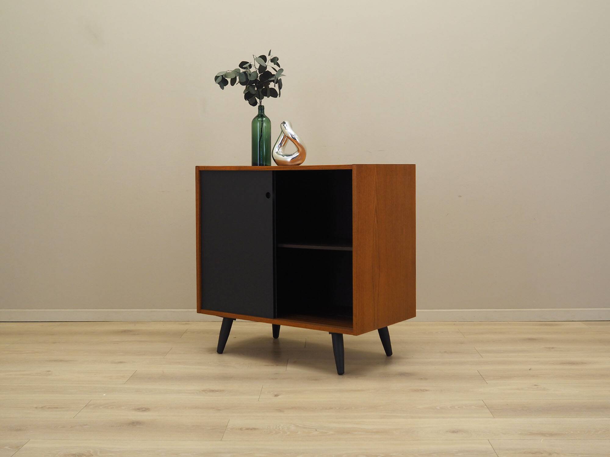 Armoire en teck, design danois, années 1960, fabriquée au Danemark