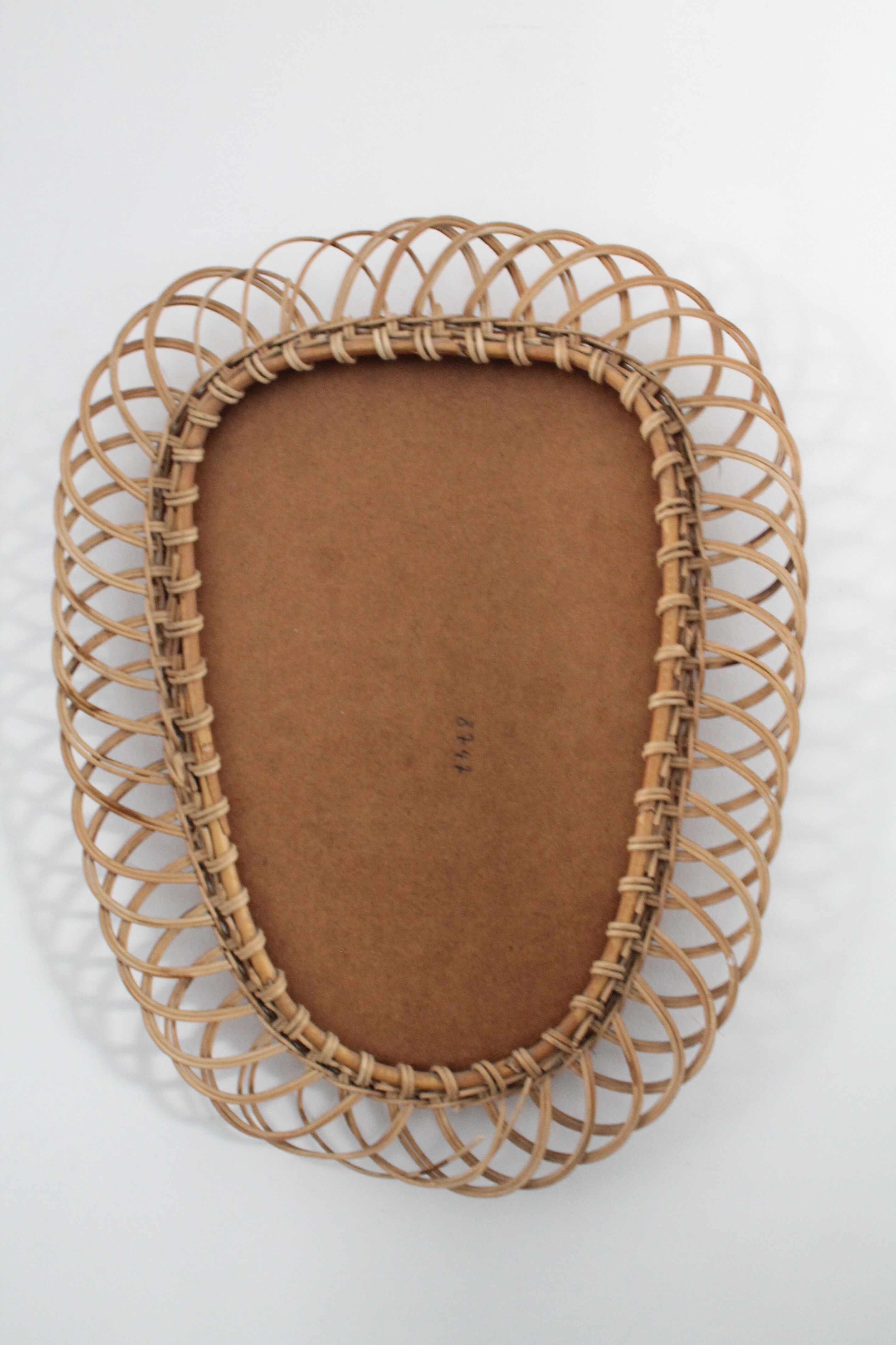 Vintage rattan mirror 66x51cm