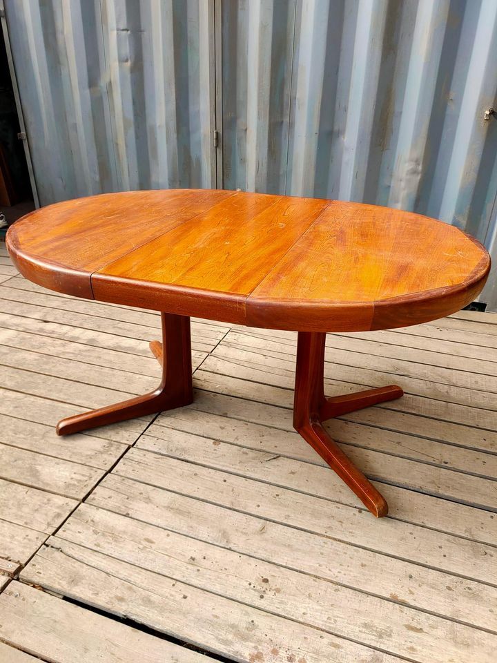 Vintage round table