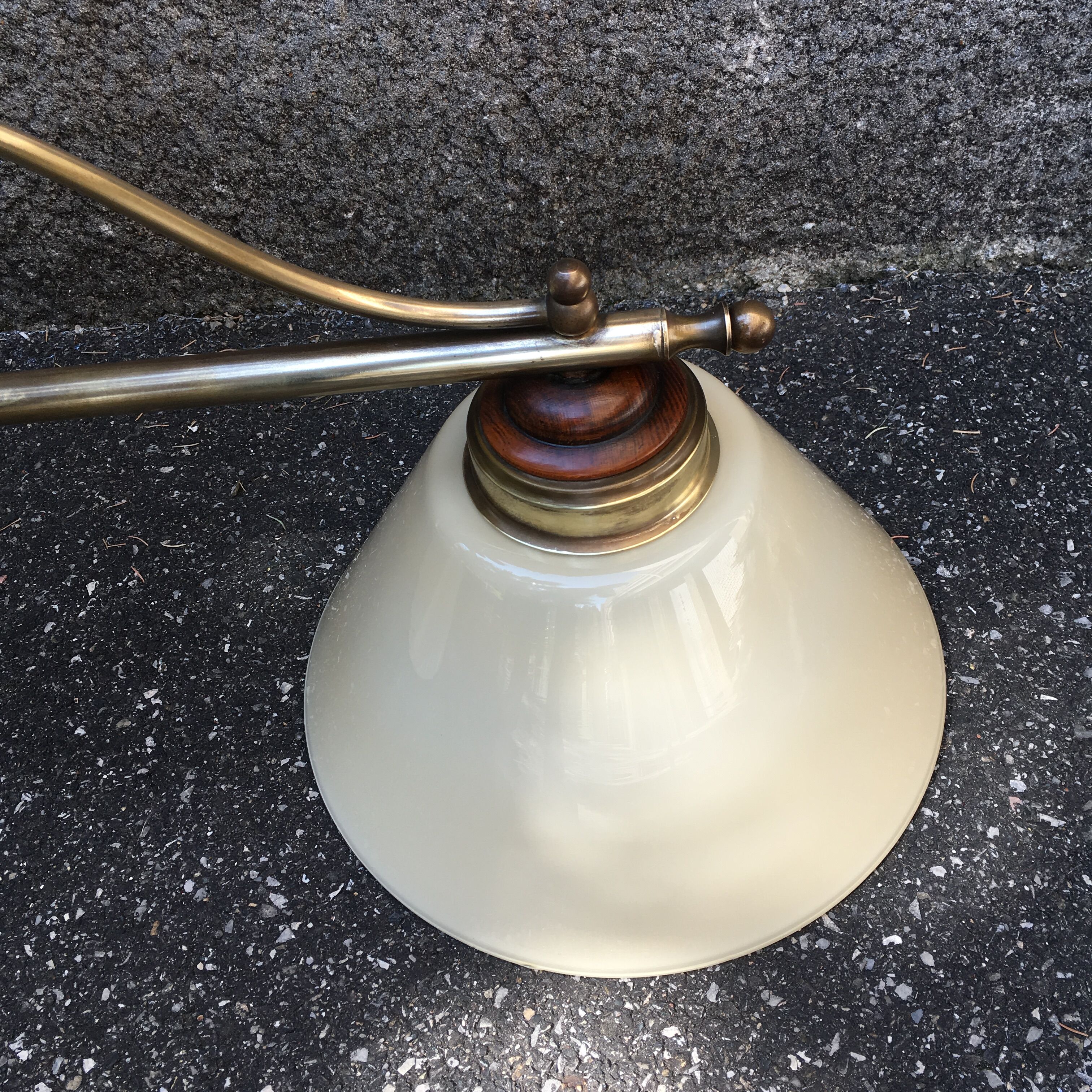 Suspension double en verre conique laiton et bois