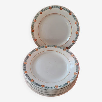 Set of 10 flat plates St Amand. Paramé model.