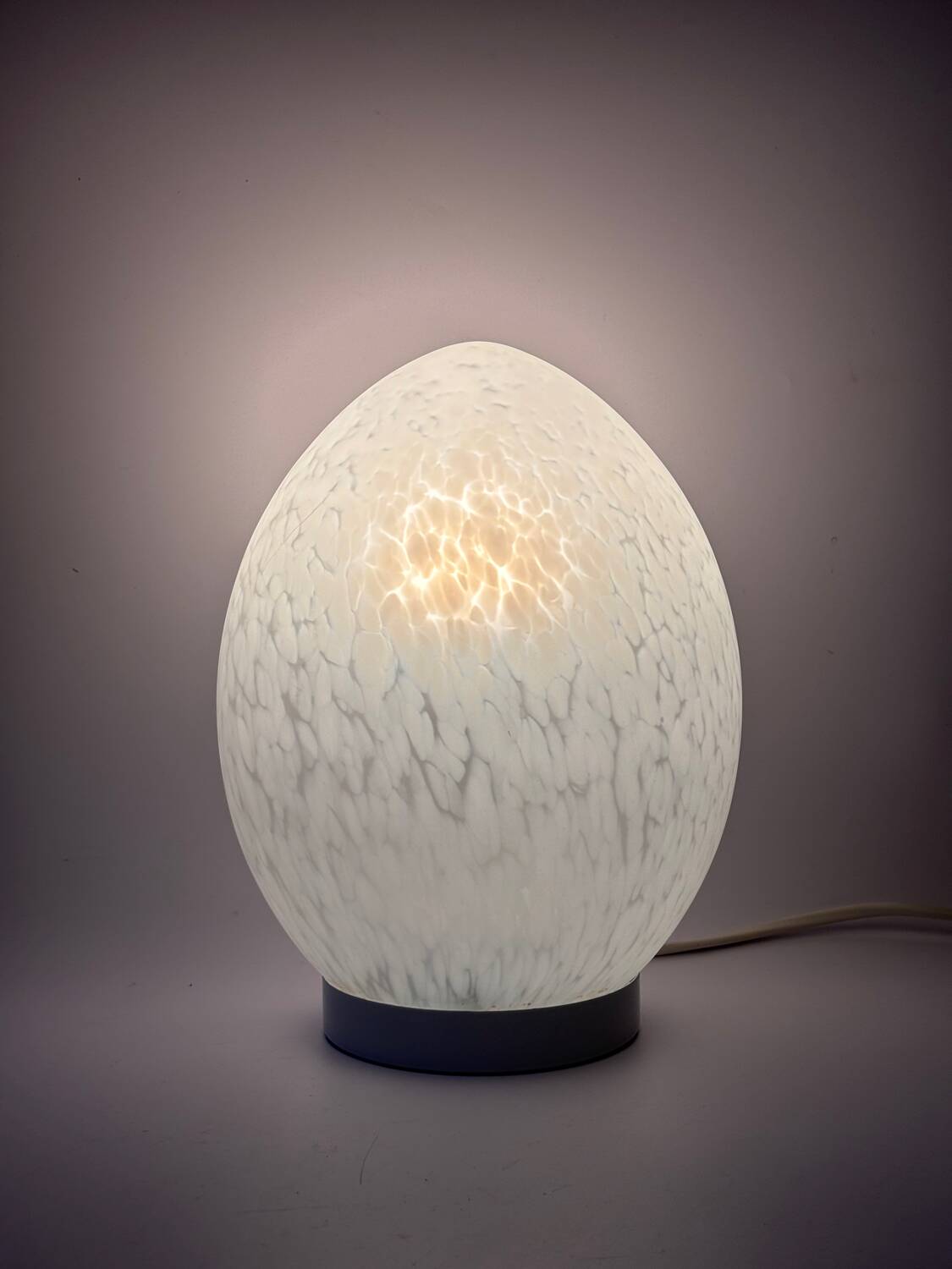 Vintage speckled glass egg lamp