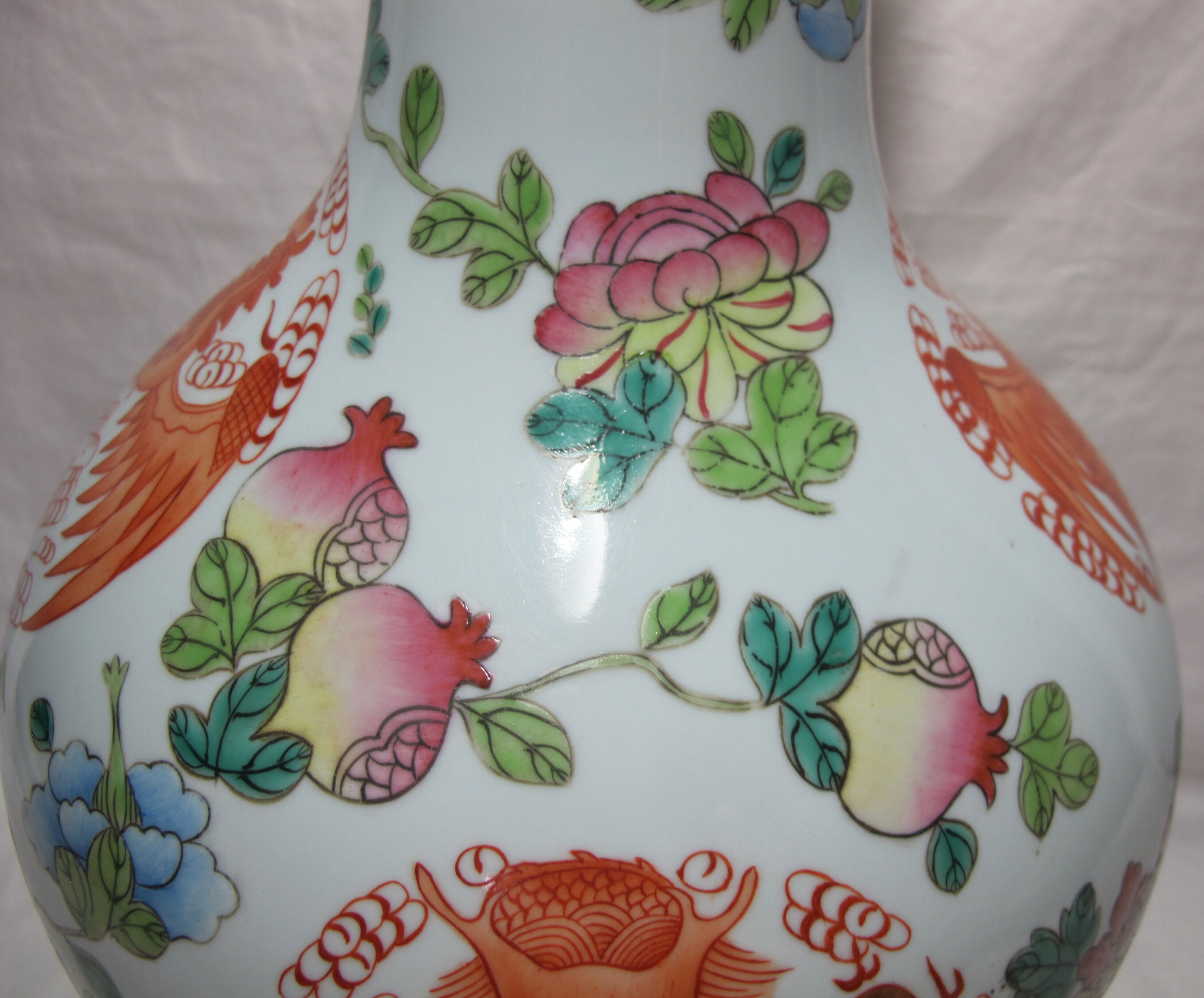 Large porcelain vase Chinese pink family China