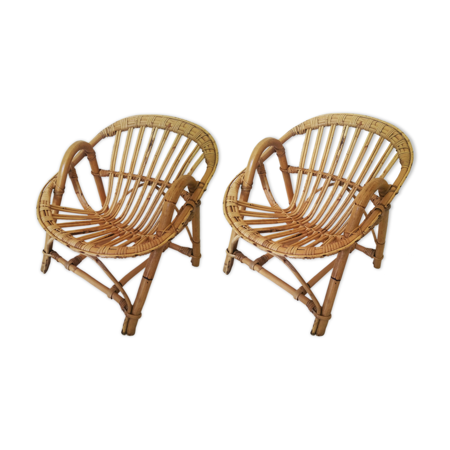 Pair of rattan "shell" armchairs for children