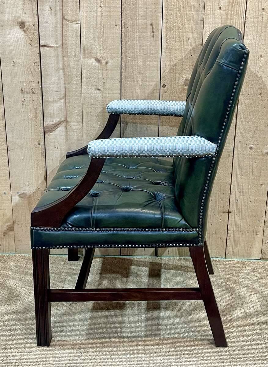 English Chesterfield armchair from the 70s