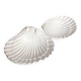 Duo of scallop shell ramekins