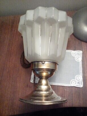 Art deco lamp