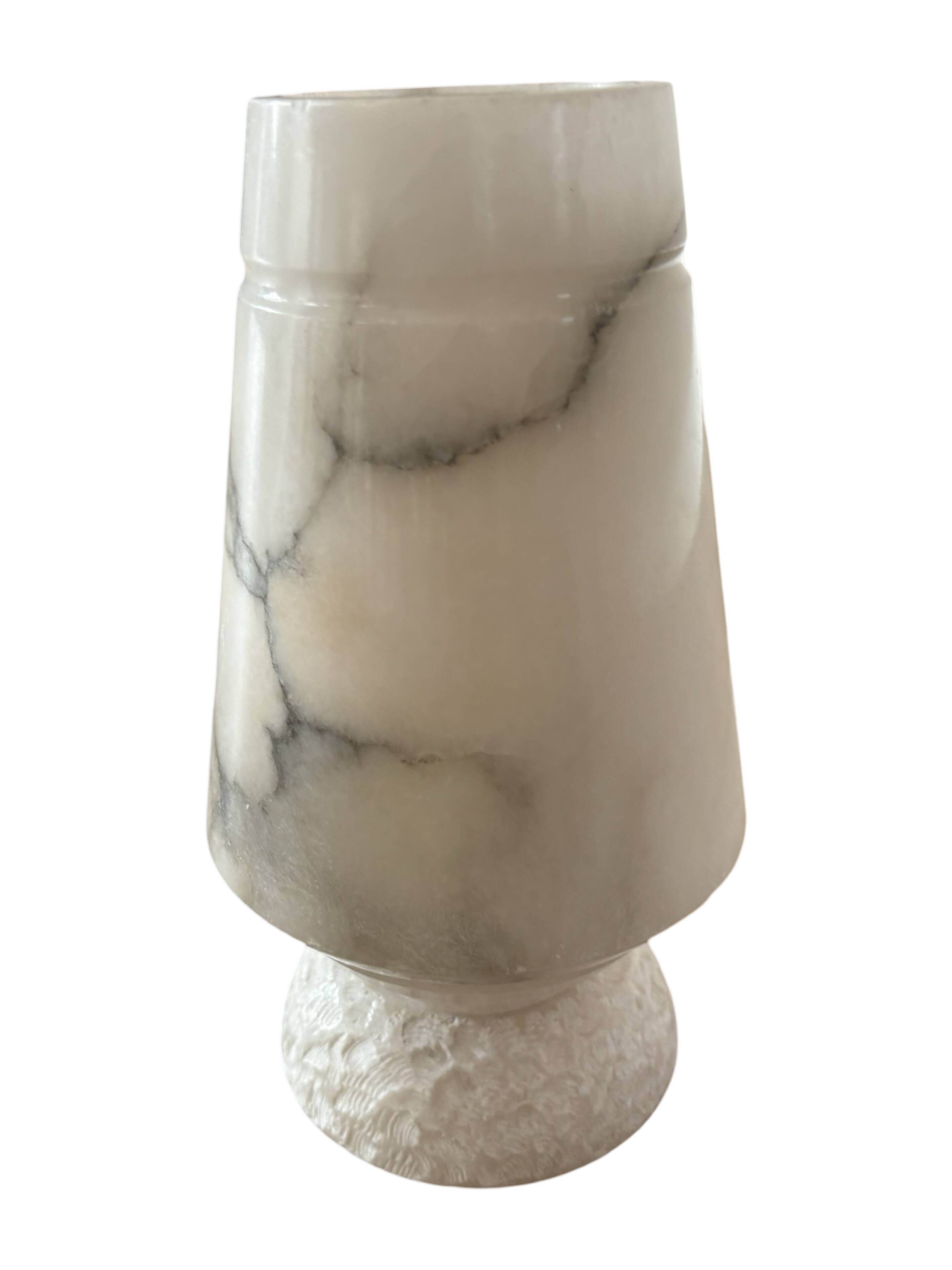 Vintage table lamp alabaster lamp, Italy 1960 minimalist