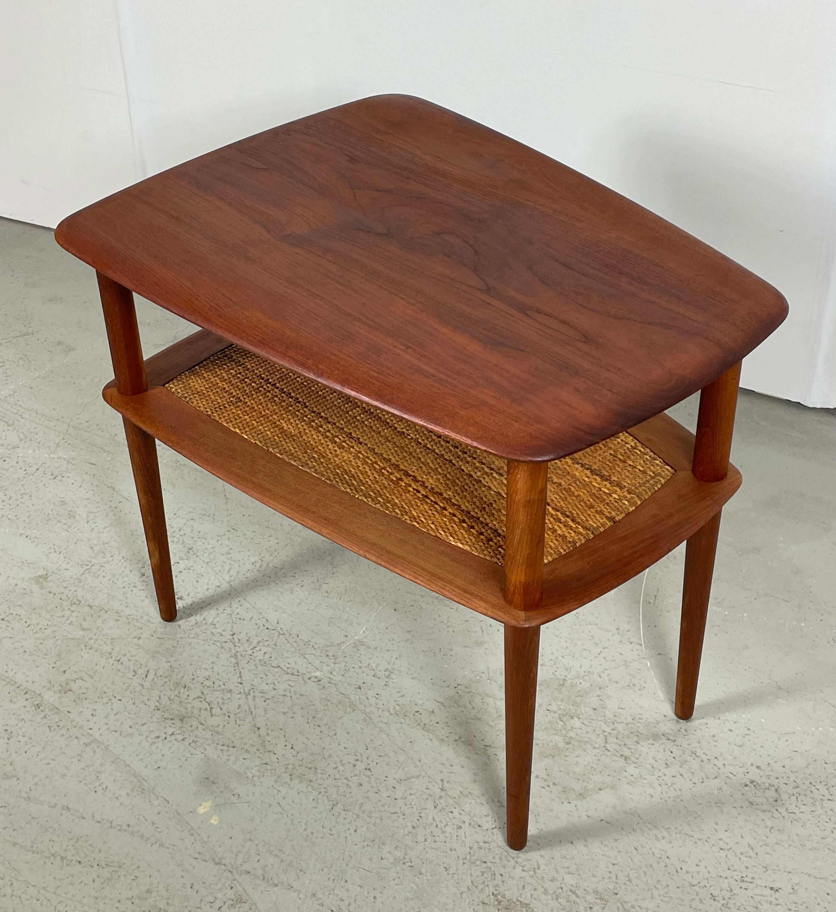 Danish teak coffee table by Peter Hvidt France & Son 60s