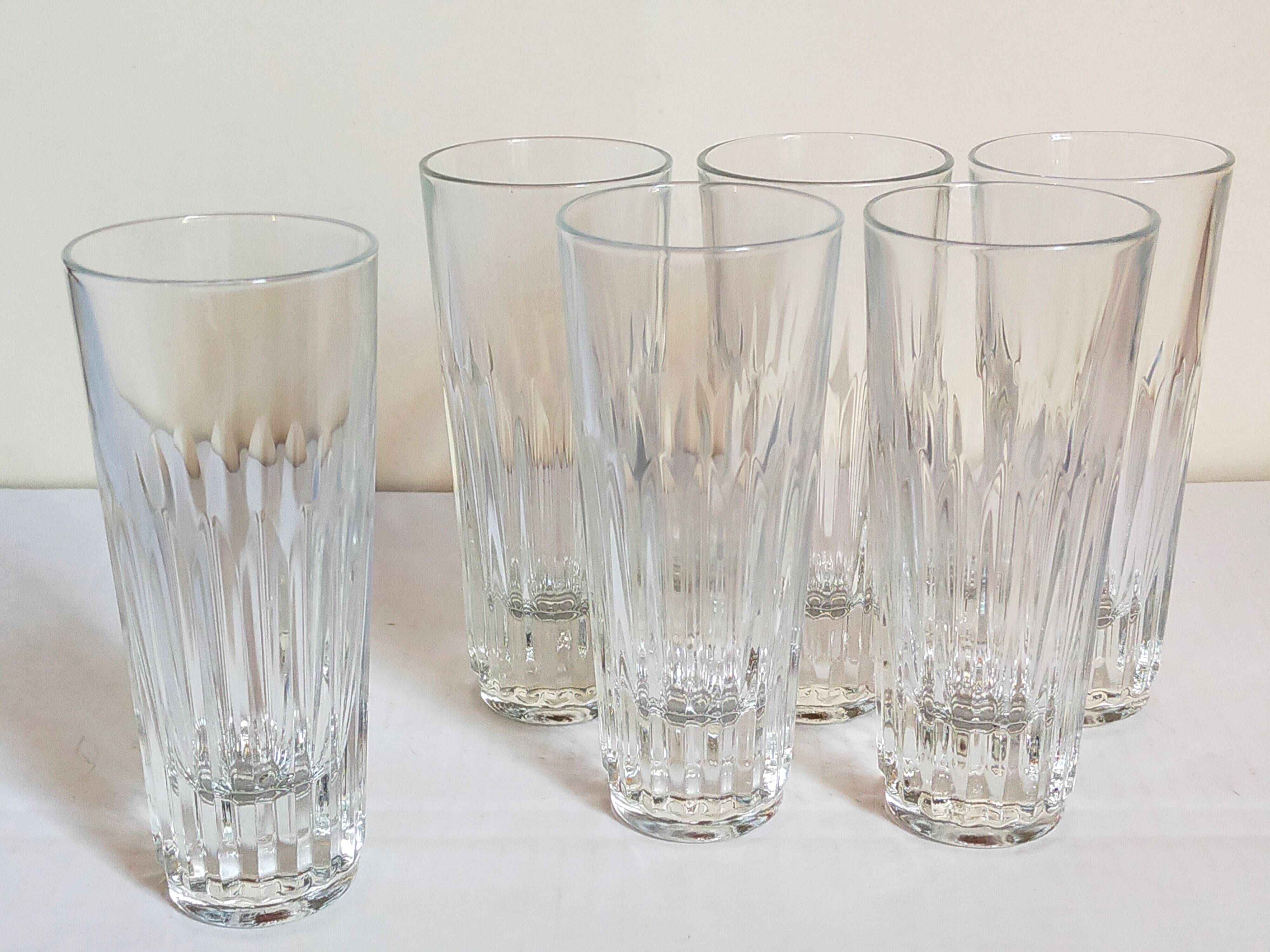 Six verres à anisette de bistrot vintages
