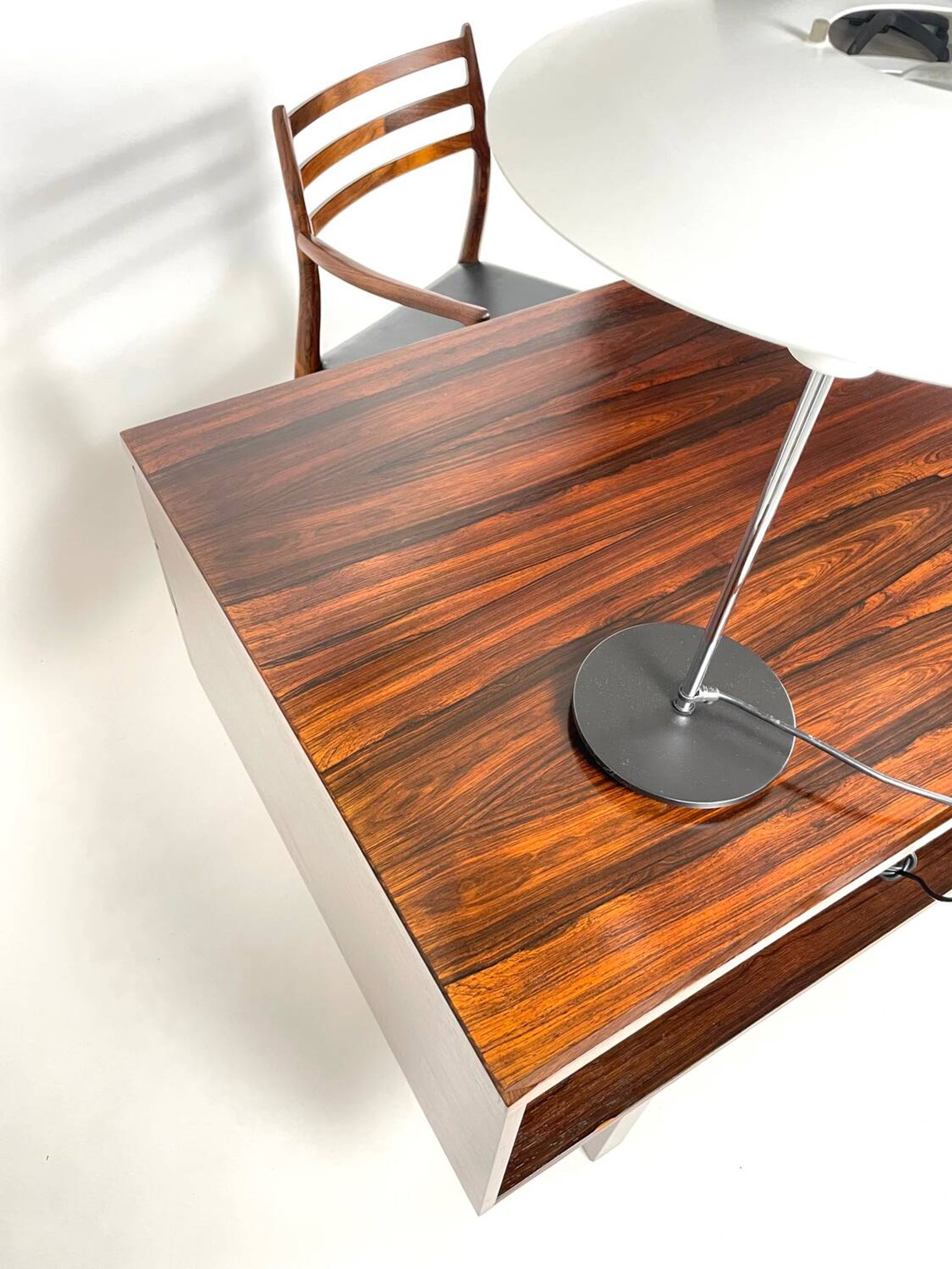 Danish Modern ( Mid-Century ) desk by Torben Valeur for DYRLUND, 1960s