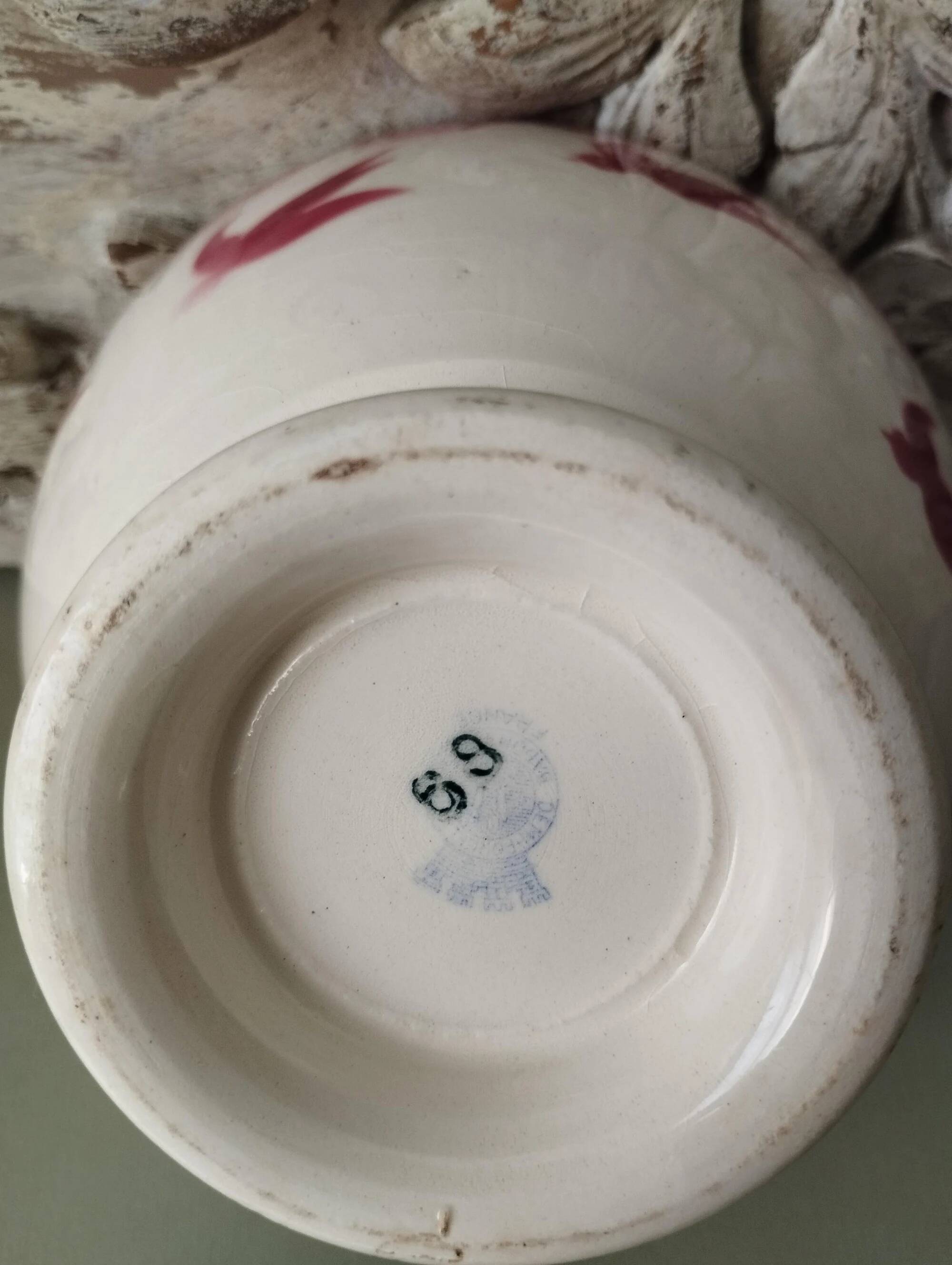 Badonviller earthenware bowl "Swallows"