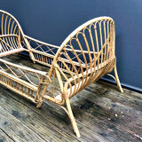 Rattan bed
