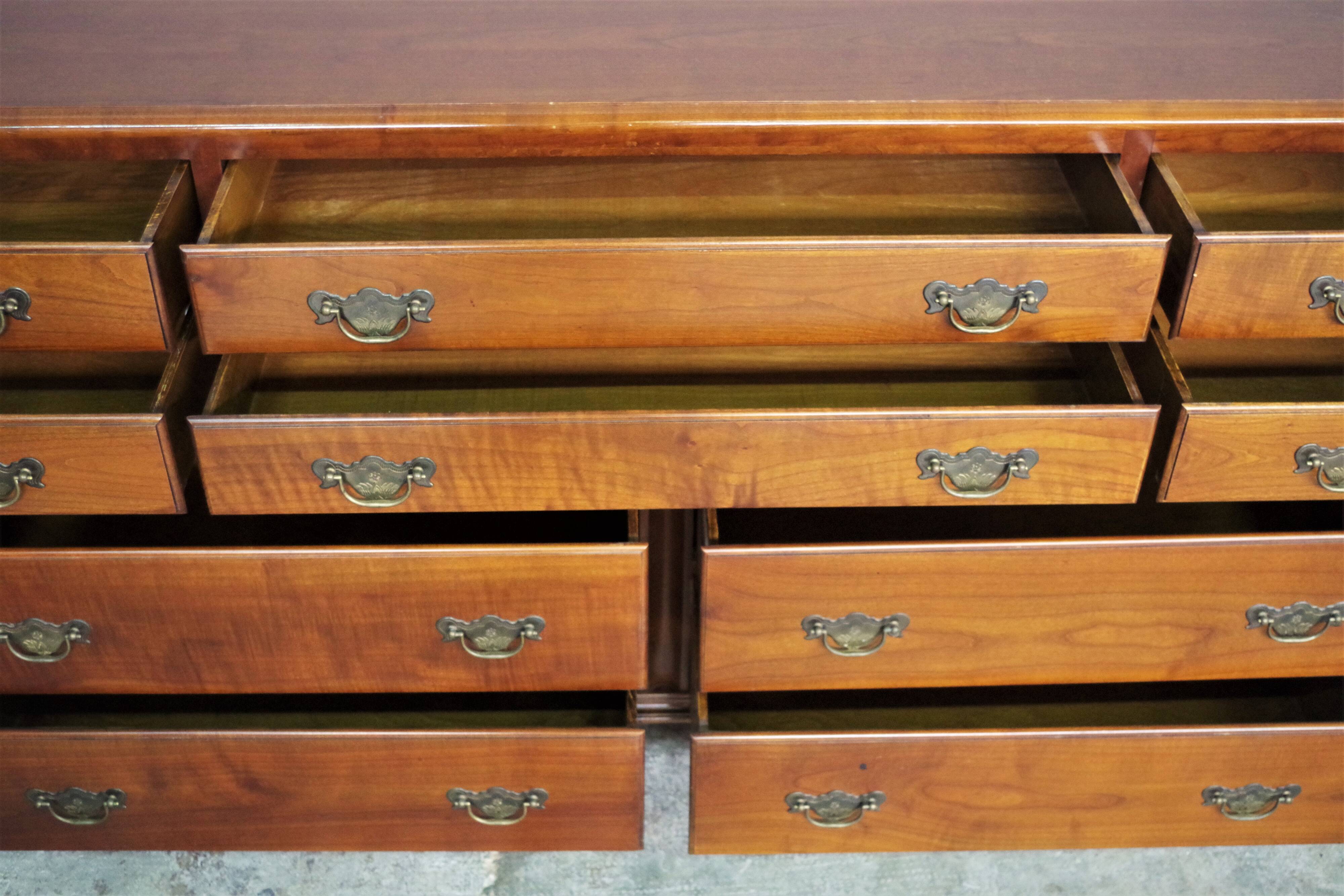 Wooden chest of drawers, 70s