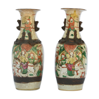 Pair of Nanjing porcelain vases