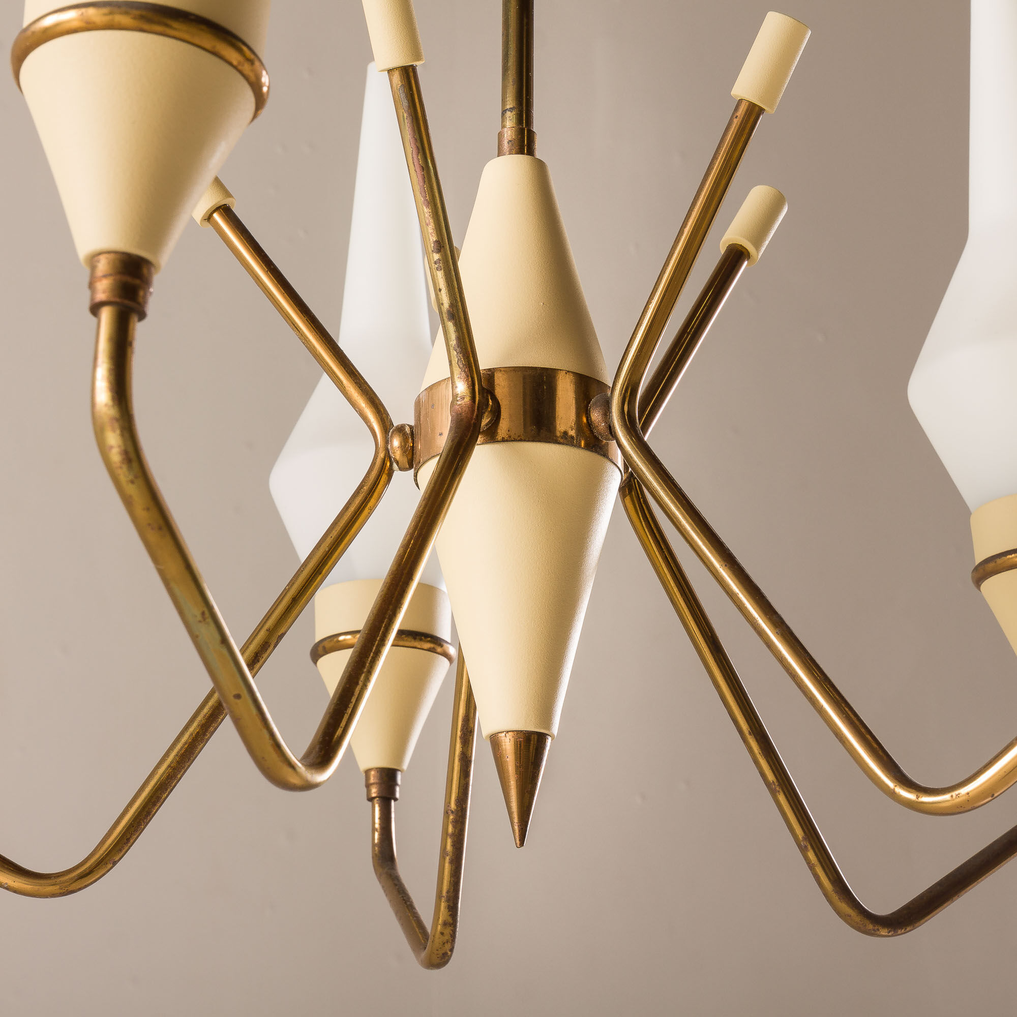 Italian mid-century chandelier in brass, 1950s