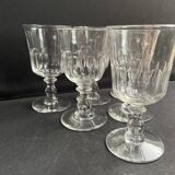 6 verres à vin blanc en cristal taillé