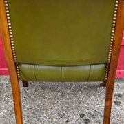 Suite de 6 chaises anglaise Cherterfield en cuir vert