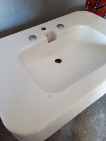 Washbasin design epoch 1970s enamelled ceramic