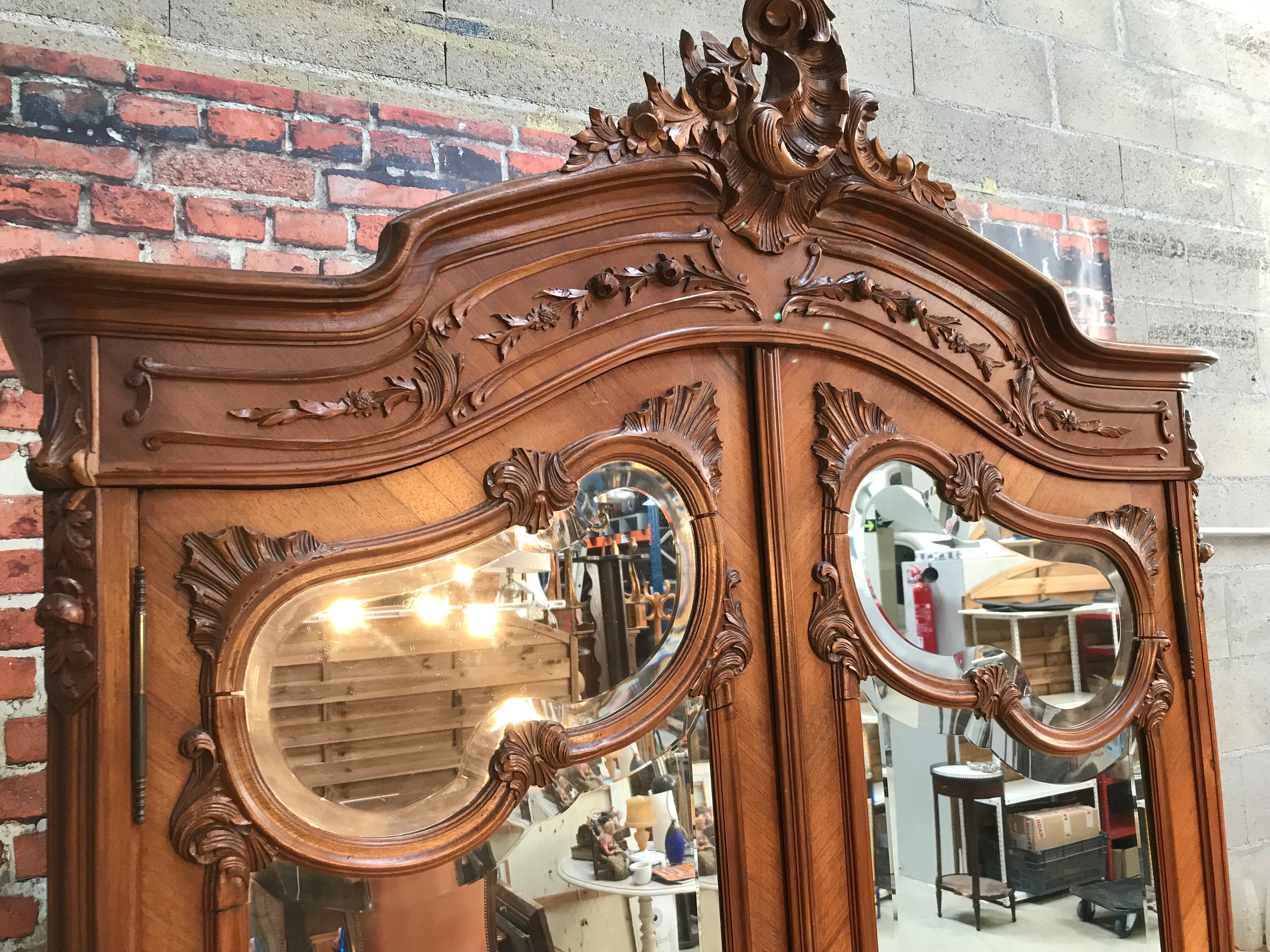 Two-door ice cabinet, louis XV style