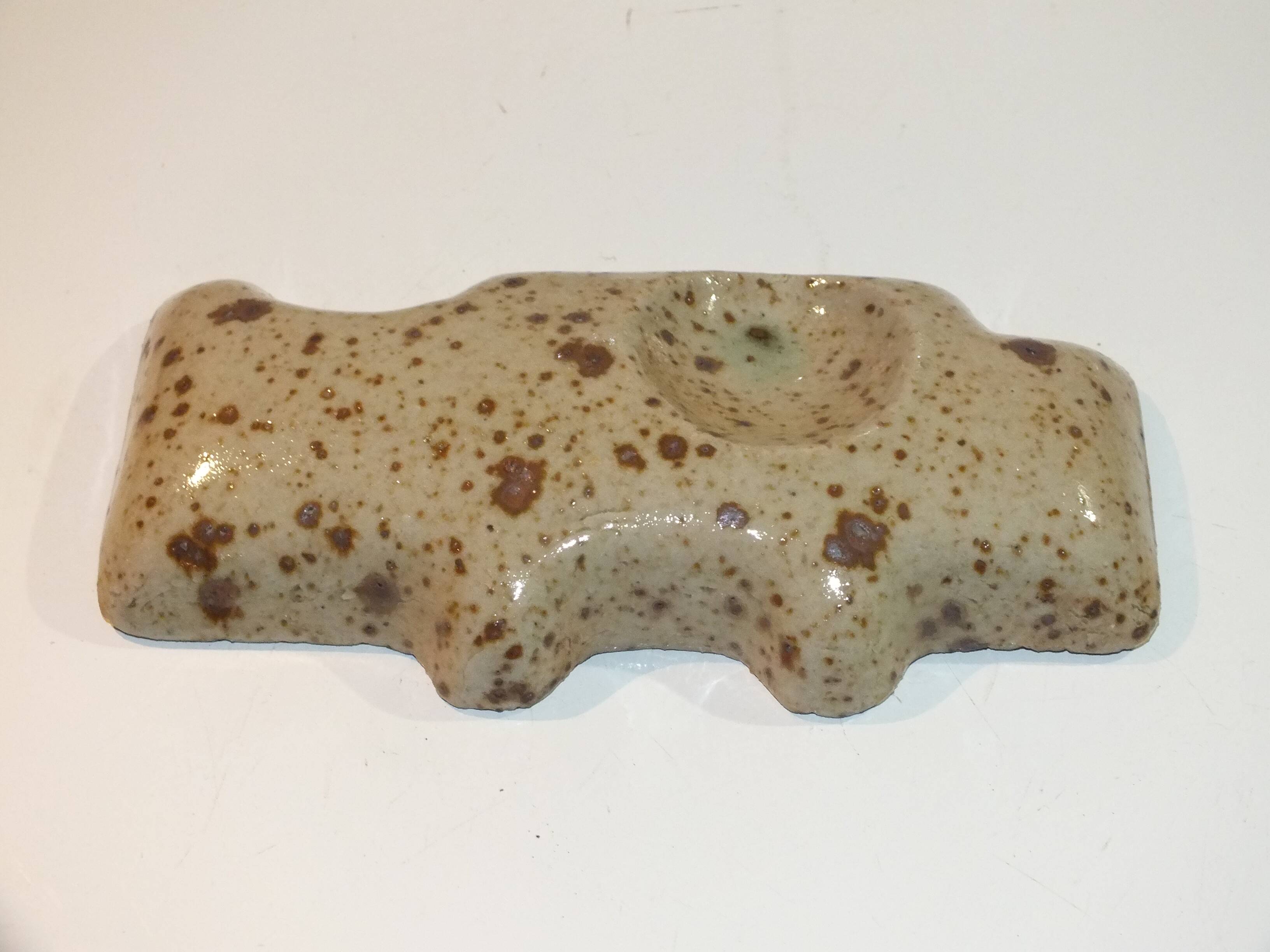 empty pocket in ceramic or stoneware 1970 Scandinavian style