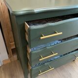 Chest of drawers