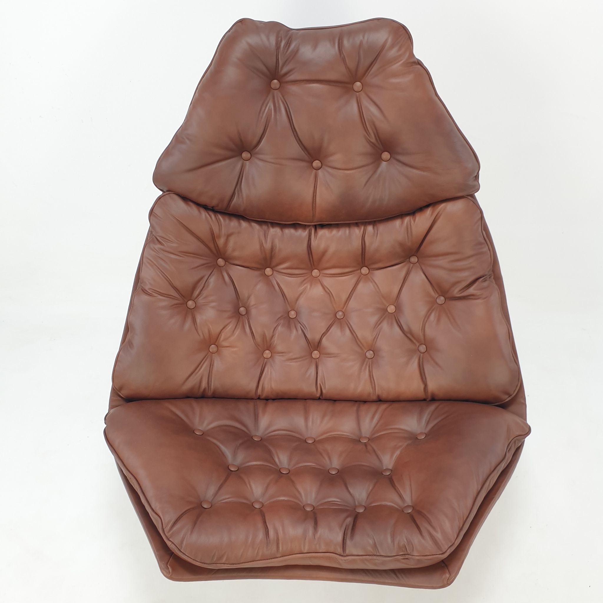 Mid century F588 lounge chair by Geoffrey Harcourt for Artifort, 60s