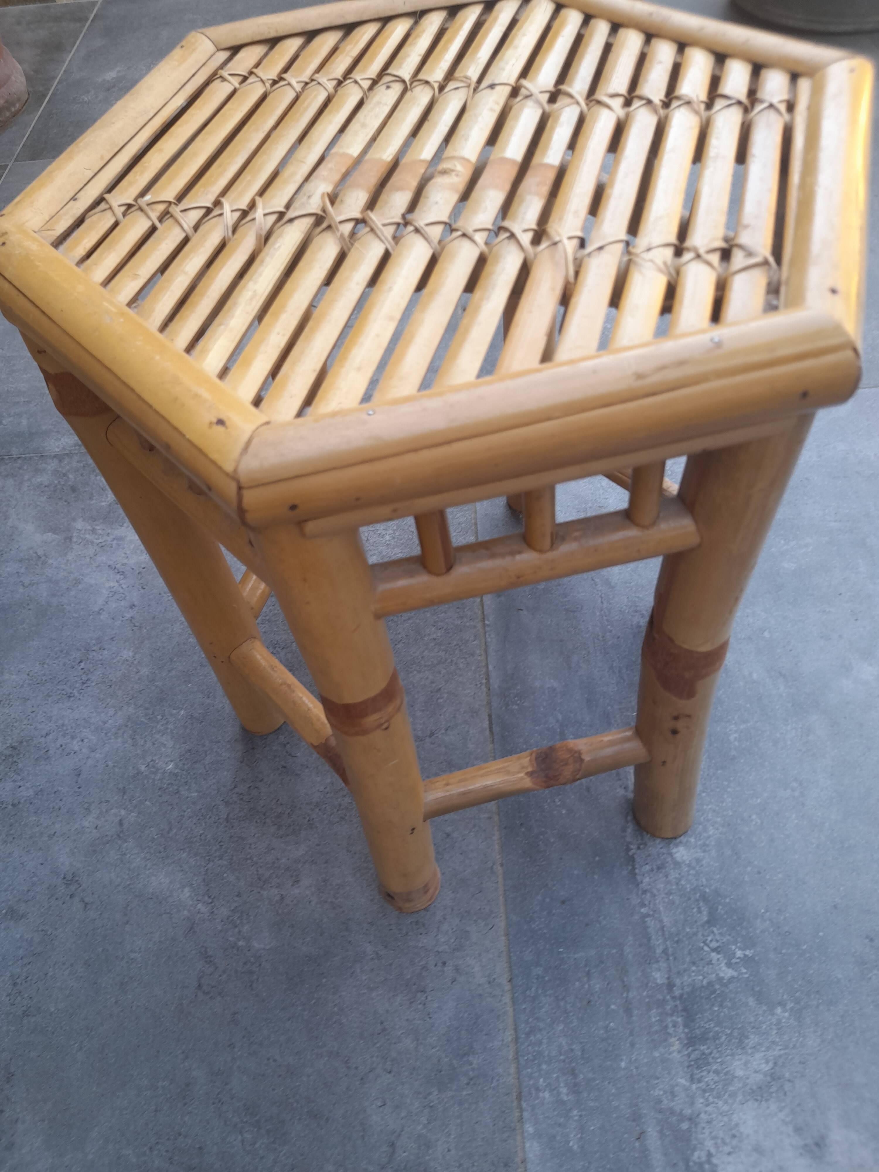 Ensemble de 3 tables gigognes vintage en bambou 70's