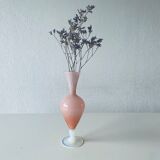 Vase ancien en opaline rose