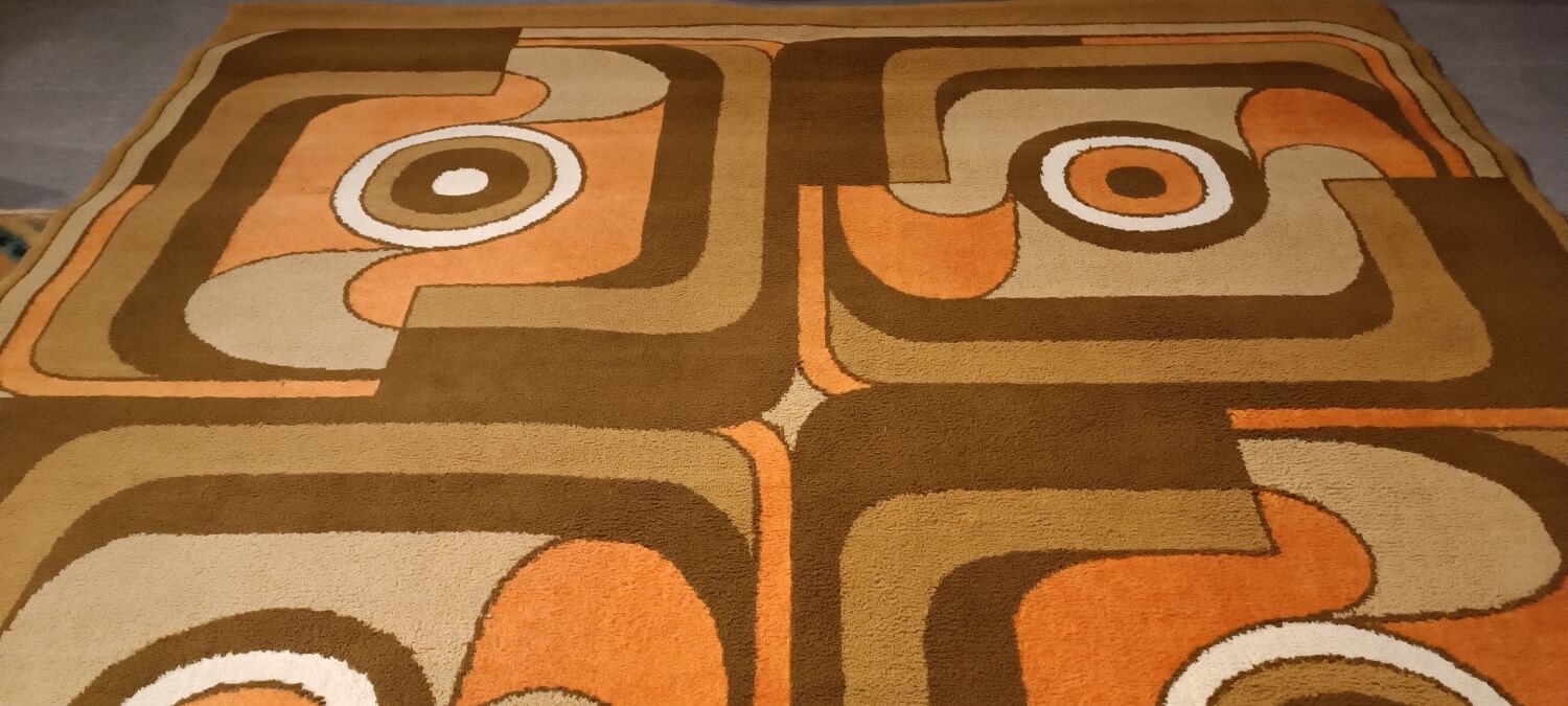 Tapis de l’ère spatiale