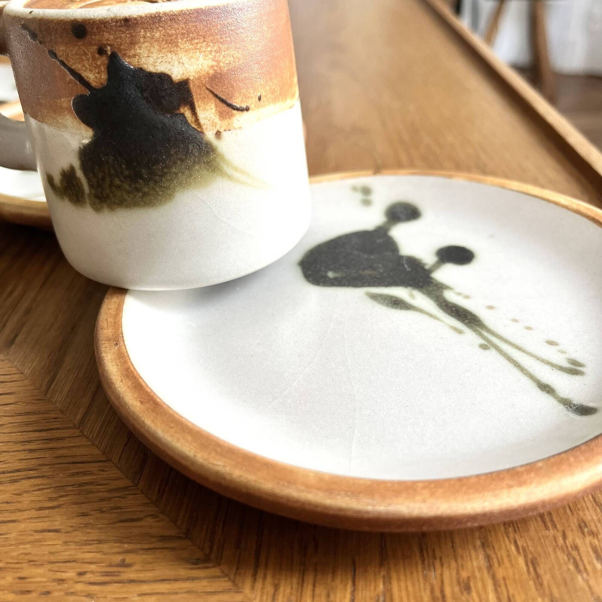 Coffee cups and plates Poterie de La Colombe tachist stoneware 50/60
