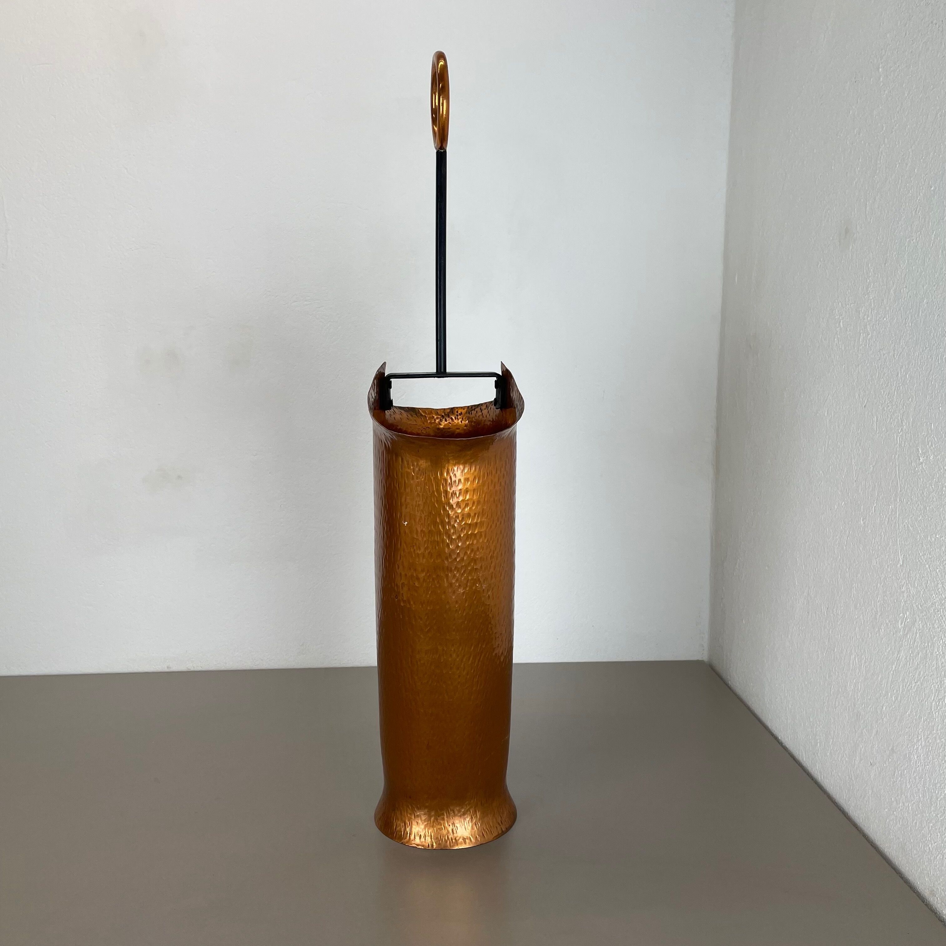 Original Metal Copper Brutalist Hollywood Regency Umbrella Stand Germany, 1970s